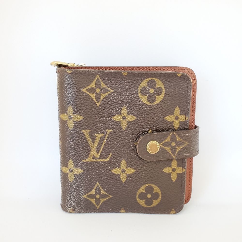 Louis Vuitton Monogram Compact Zippy Wallet